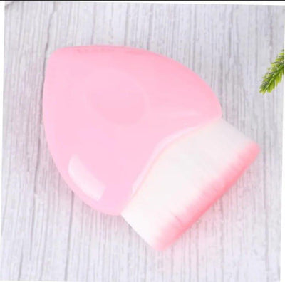 High coverage blush brush