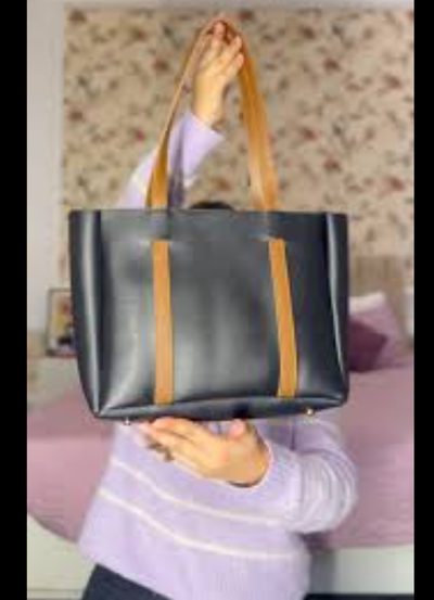 Women leather tote bag