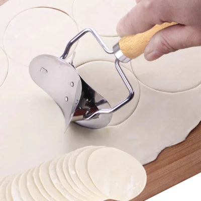 Rolling Dough Cutter, Dumpling Making Tool